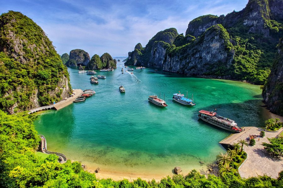 Mystical Ha Long Bay Caves Expedition